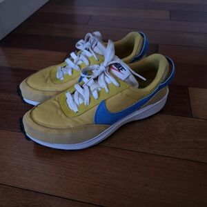 Nike Yellow and Blue Women's Sneakers